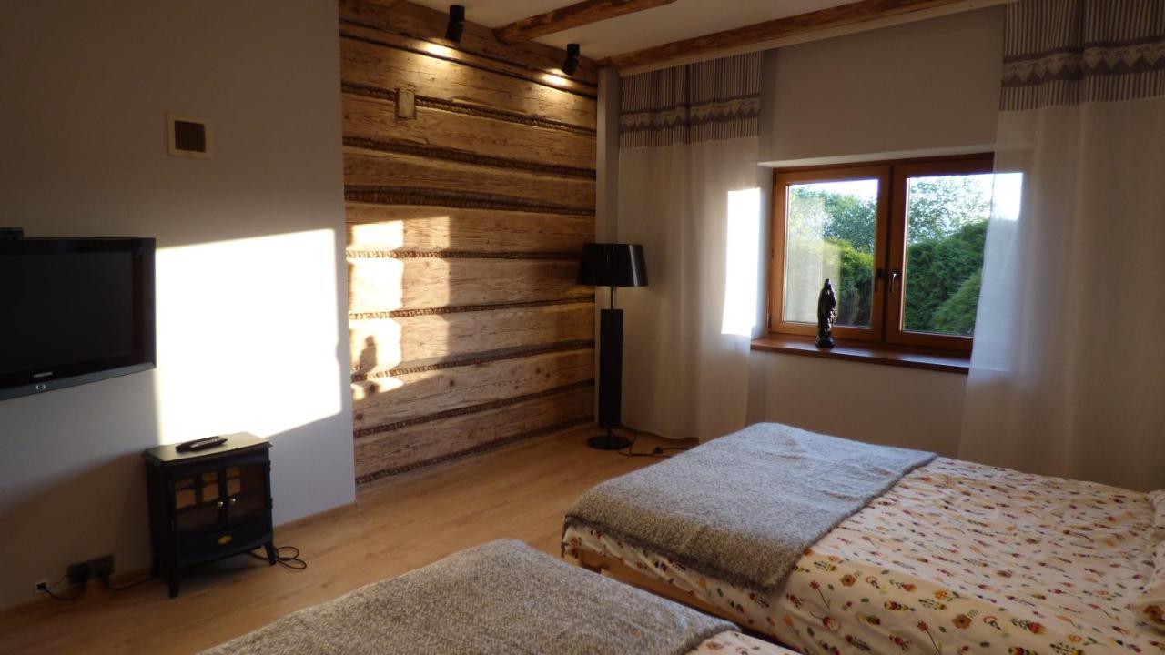 Villa Dom Grabowa Z Sauna I Podgrzewanym Basenem à Gilowice  Extérieur photo